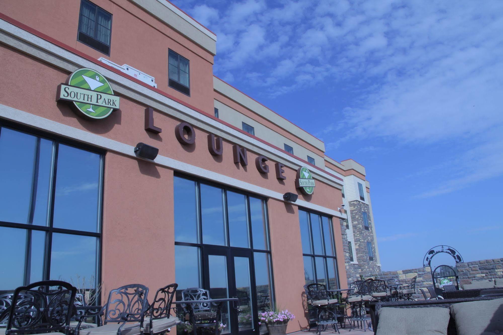 Teddy'S Residential Suites Watford City Экстерьер фото
