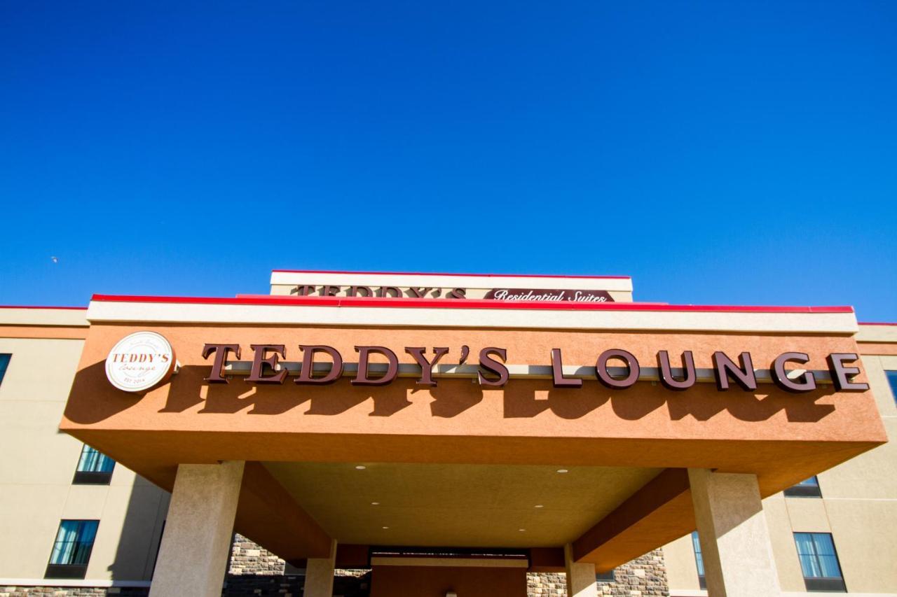 Teddy'S Residential Suites Watford City Экстерьер фото